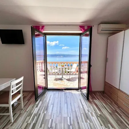 Dream View *